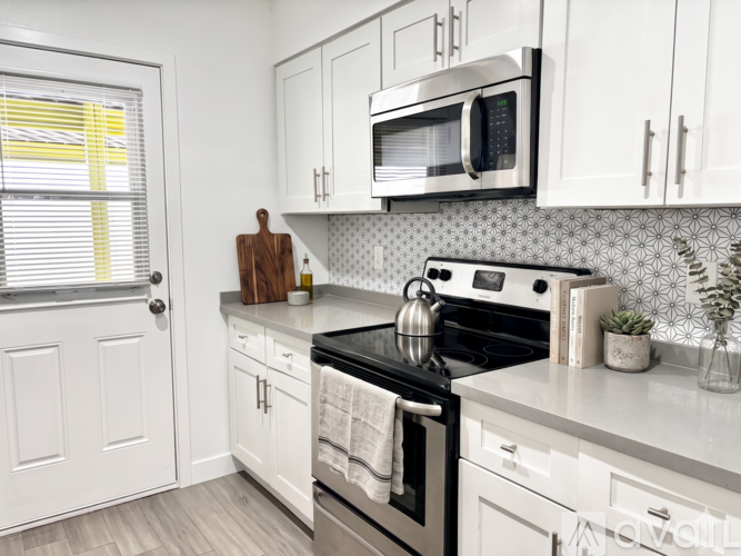 2629 E Turney Ave, Unit 4 Rental photo 2